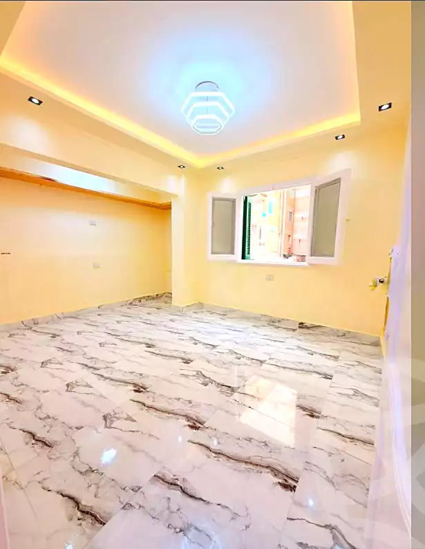 https://aqarmap.com.eg/ar/listing/7086475-for-sale-alexandria-al-agamy-shataa-el-nakheel