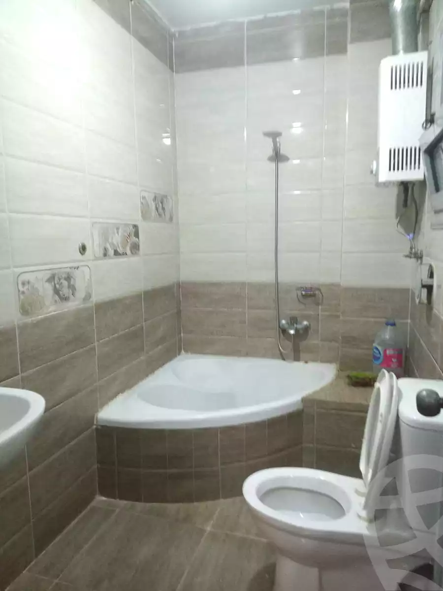 https://aqarmap.com.eg/en/listing/7086524-for-sale-cairo-nozha-2-gesr-el-suez-st
