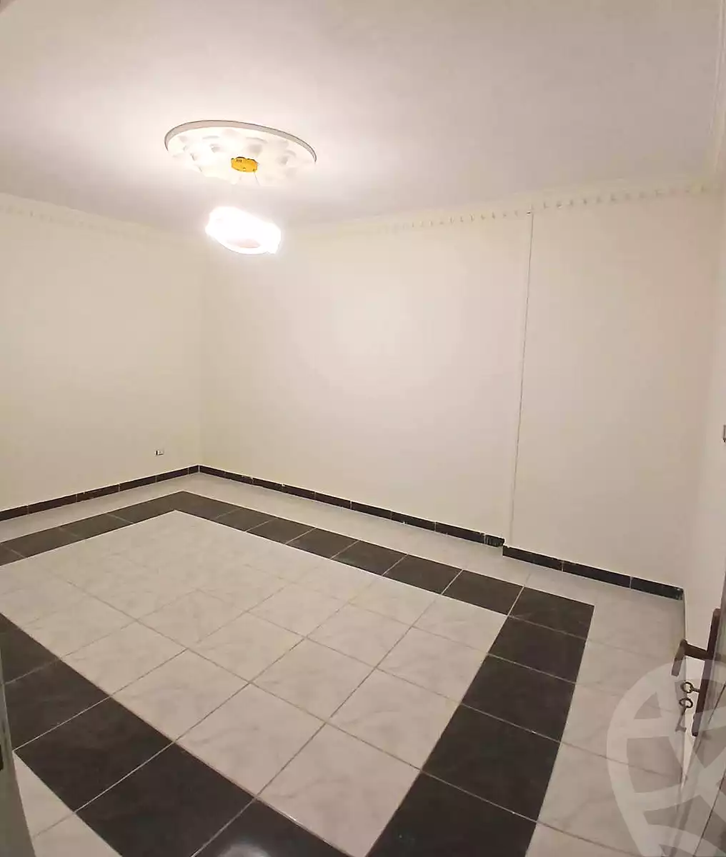 https://aqarmap.com.eg/ar/listing/7086626-for-sale-alexandria-lsywf-el-falki
