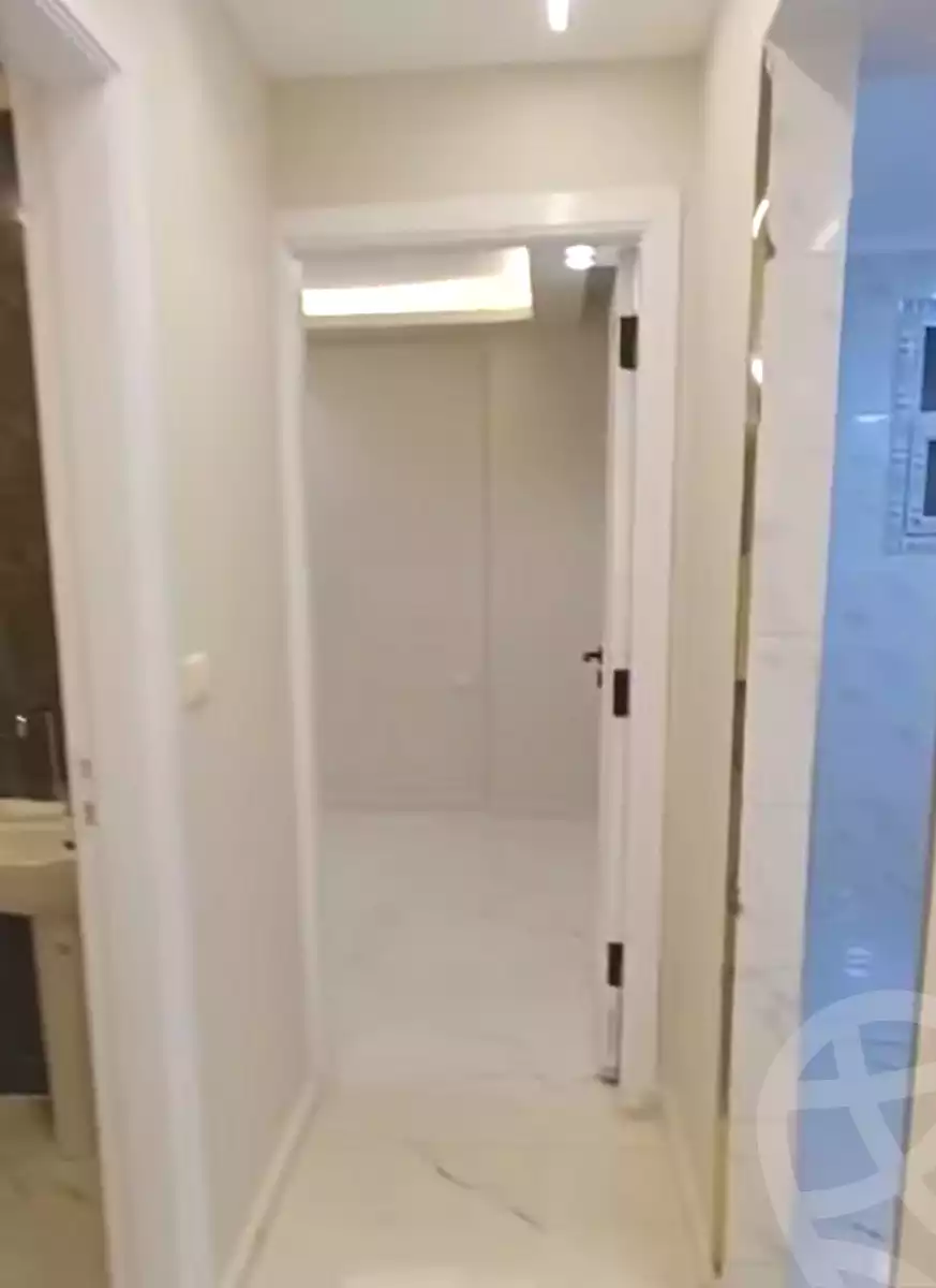 https://aqarmap.com.eg/en/listing/7086628-for-rent-cairo-helwan-hadayek-helwan-nile-corniche-st