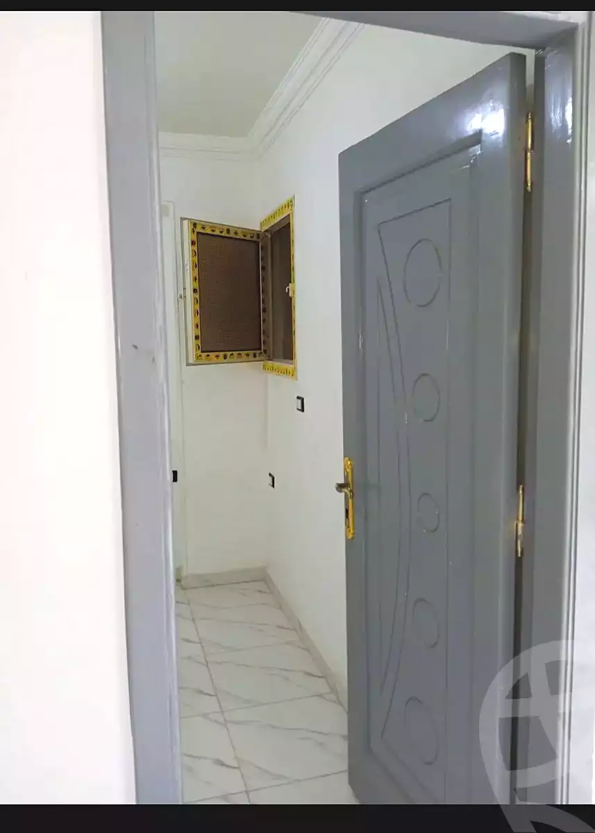 https://aqarmap.com.eg/en/listing/7086655-for-sale-cairo-helwan-hadayek-helwan-nile-corniche-st