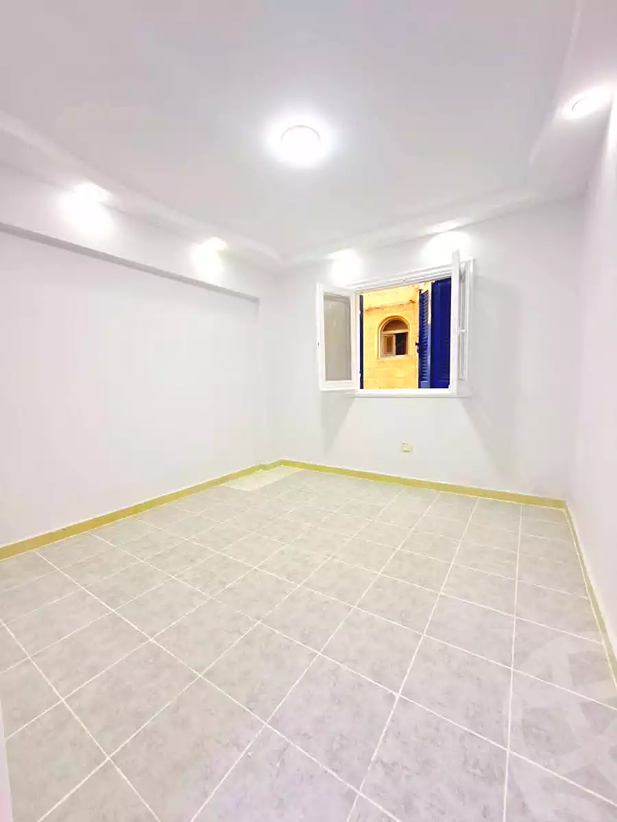 https://aqarmap.com.eg/ar/listing/7086654-for-sale-alexandria-al-agamy-shataa-el-nakheel
