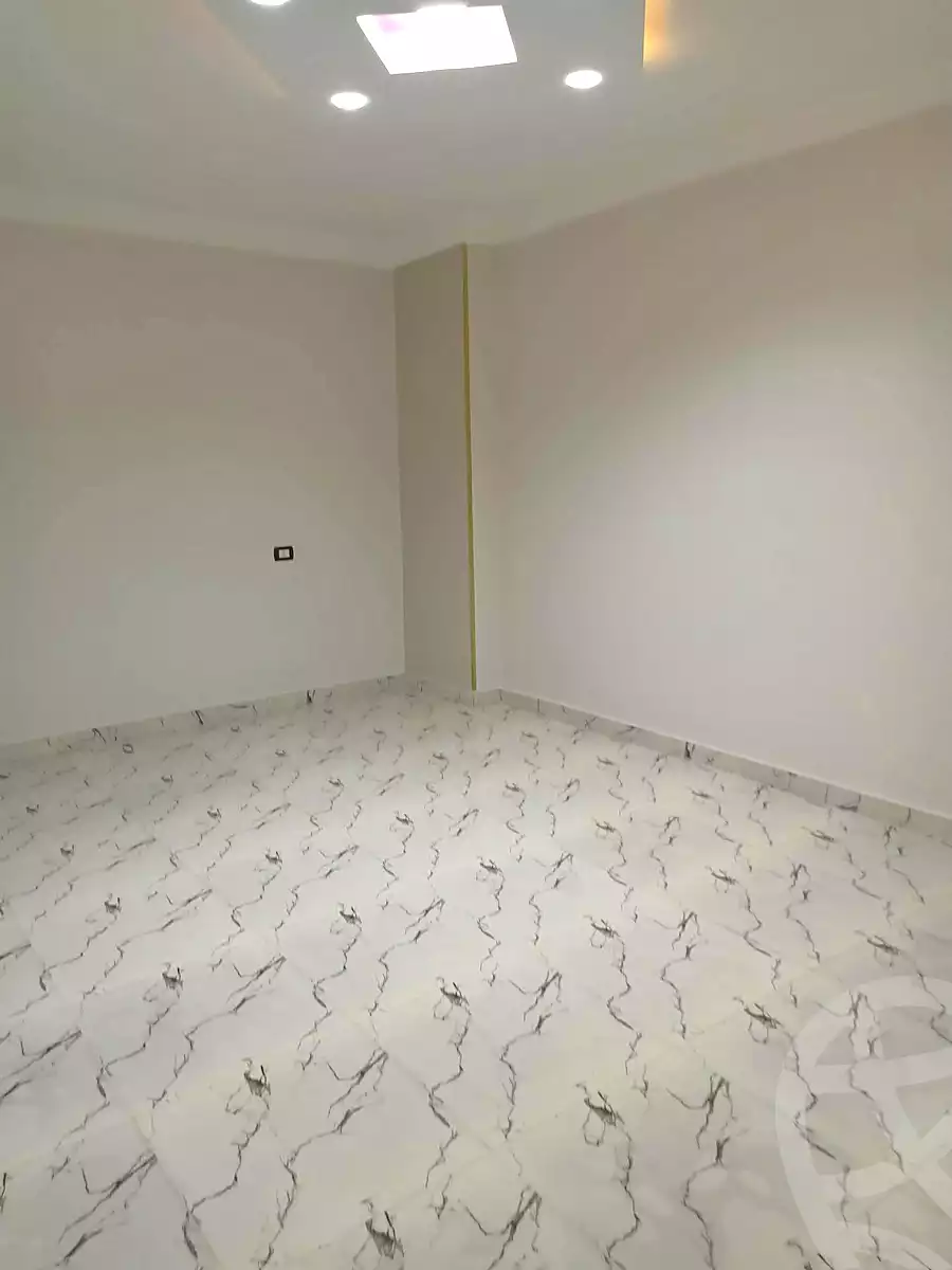 https://aqarmap.com.eg/en/listing/7086664-for-sale-cairo-helwan-hadayek-helwan-nile-corniche-st