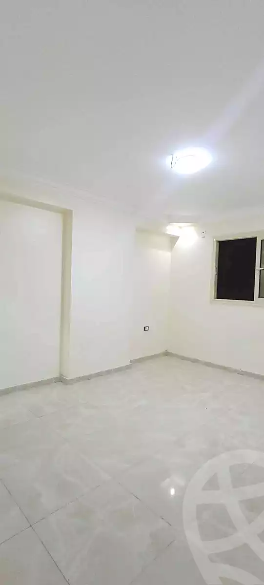 https://aqarmap.com.eg/en/listing/7086808-for-sale-cairo-helwan-hadayek-helwan-el-eshrein-st
