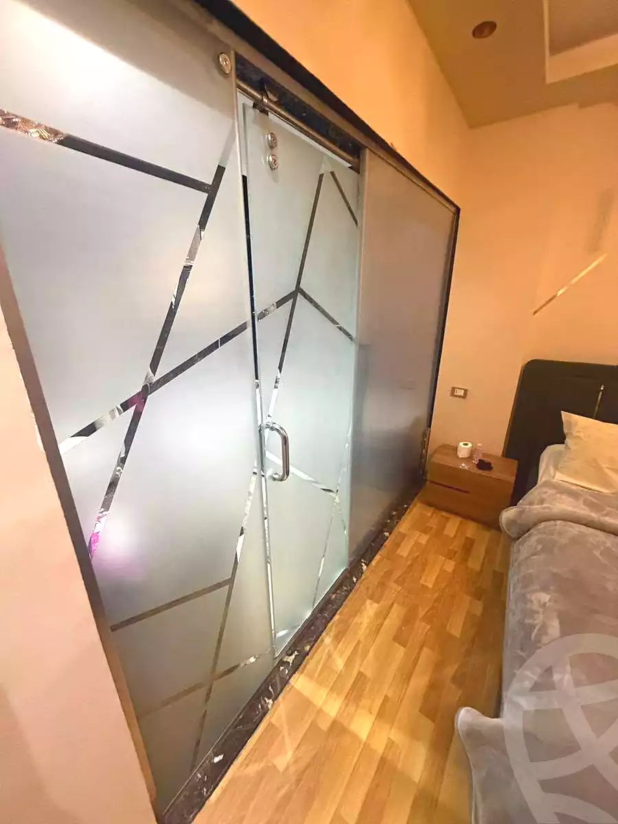 https://aqarmap.com.eg/ar/listing/7086944-for-sale-cairo-heliopolis-heliopolis-square
