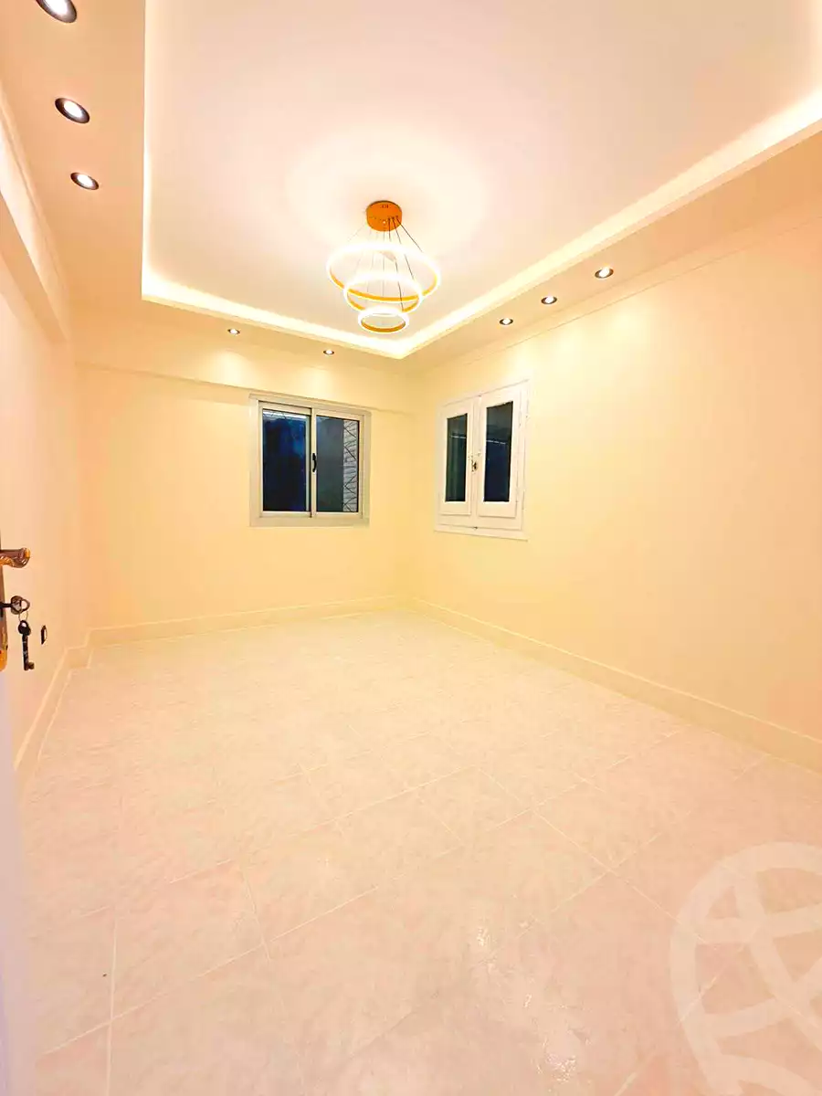 https://aqarmap.com.eg/ar/listing/7086952-for-sale-alexandria-al-agamy-shataa-el-nakheel