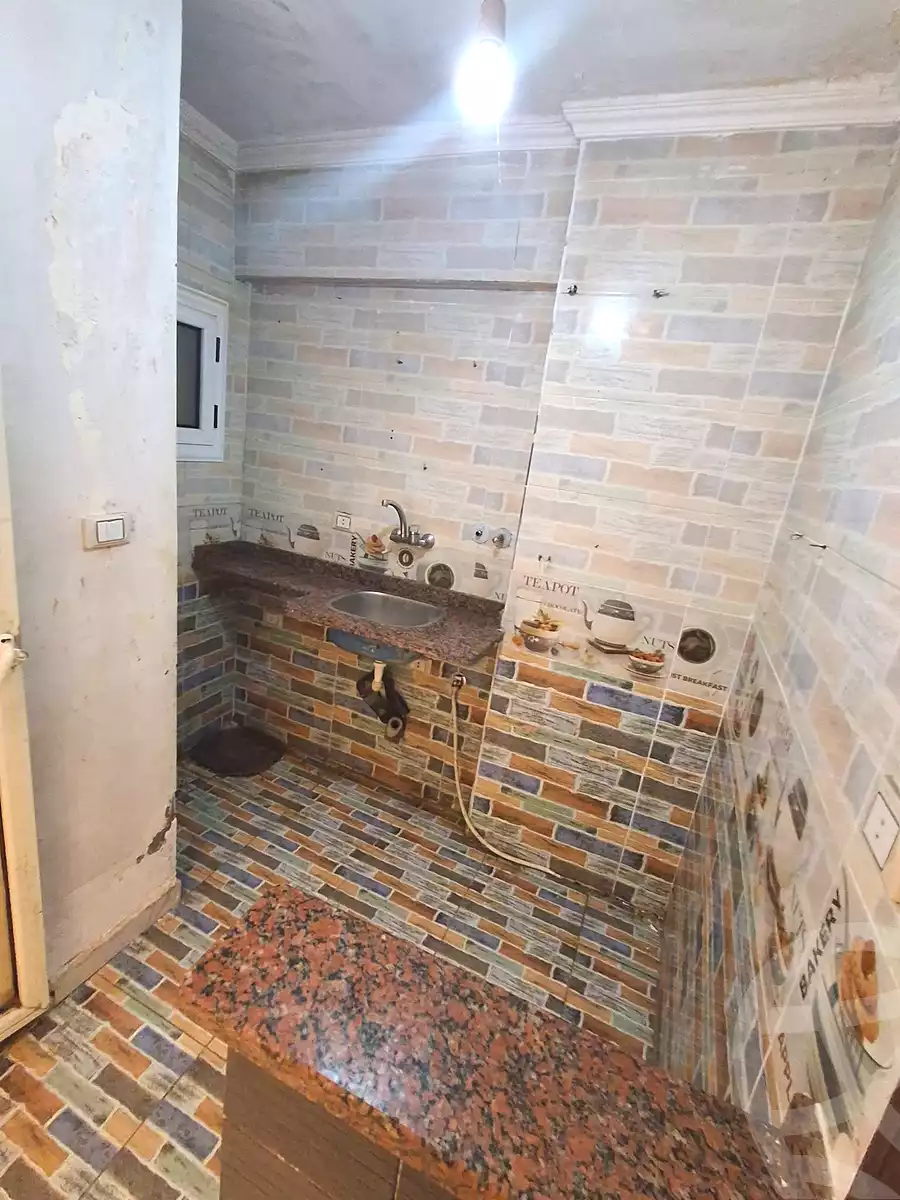 https://aqarmap.com.eg/ar/listing/7087049-for-rent-alexandria-bahray-el-anfoshy-sidi-kazman-st