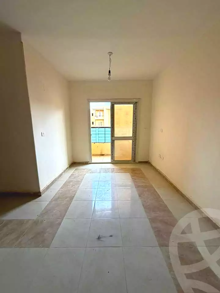 https://aqarmap.com.eg/en/listing/7087066-for-sale-cairo-15th-of-may-manteqat-el-90-fadan