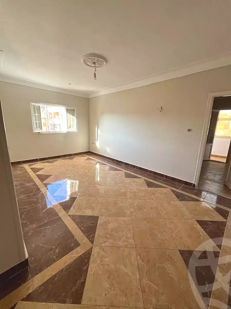 https://aqarmap.com.eg/ar/listing/7087095-for-sale-alexandria-lsywf-el-falki