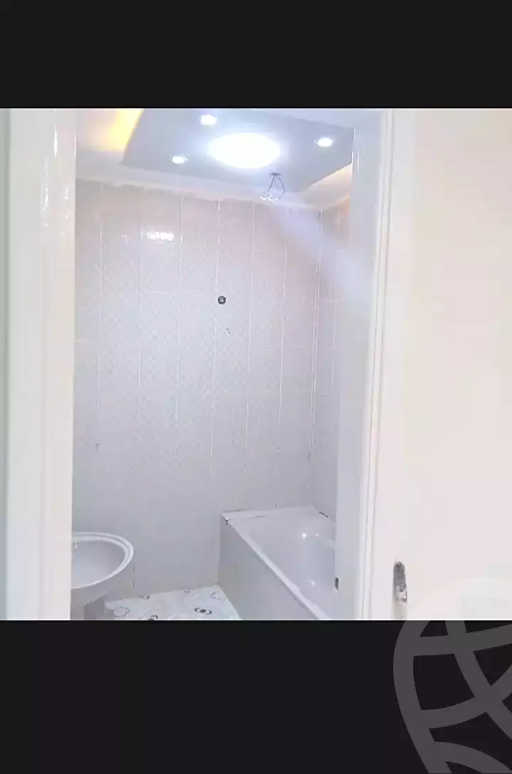 https://aqarmap.com.eg/ar/listing/7087143-for-sale-alexandria-al-agamy-bw-ywsf-el-forn-st