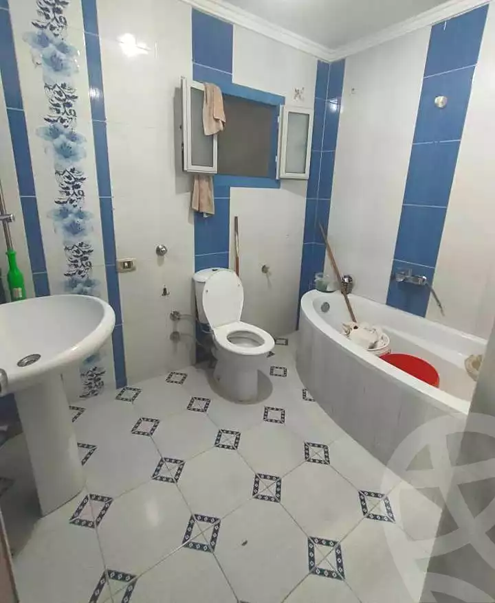 https://aqarmap.com.eg/ar/listing/7087278-for-sale-alexandria-lsywf-el-falki