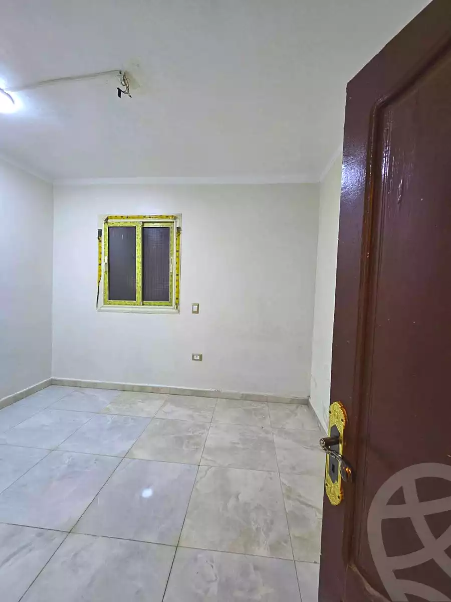 https://aqarmap.com.eg/ar/listing/7087310-for-sale-cairo-el-haram-el-maryotya-nazlet-el-seesy-st