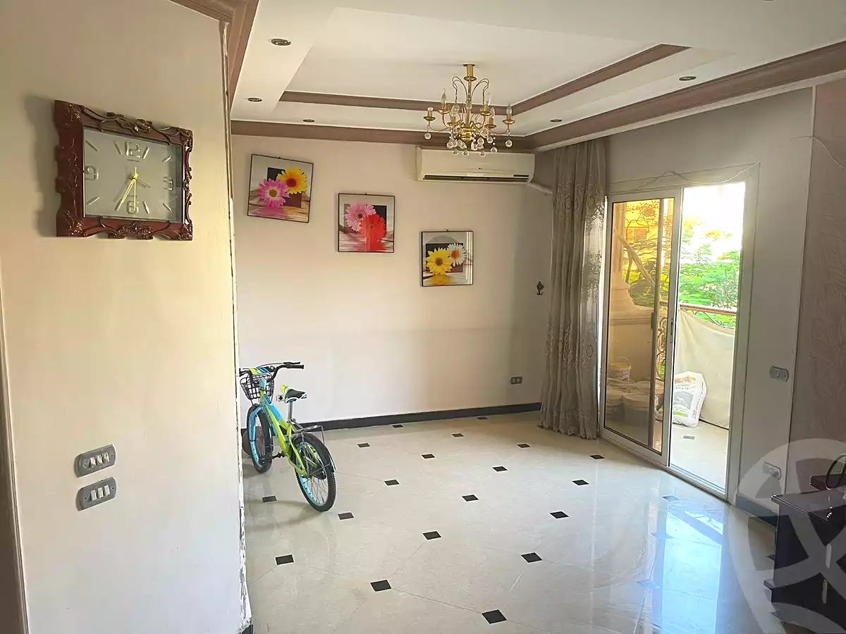 https://aqarmap.com.eg/ar/listing/7087745-for-sale-cairo-new-cairo-ganob-el-akadamiya-south-academy-b-taha-hussein-st