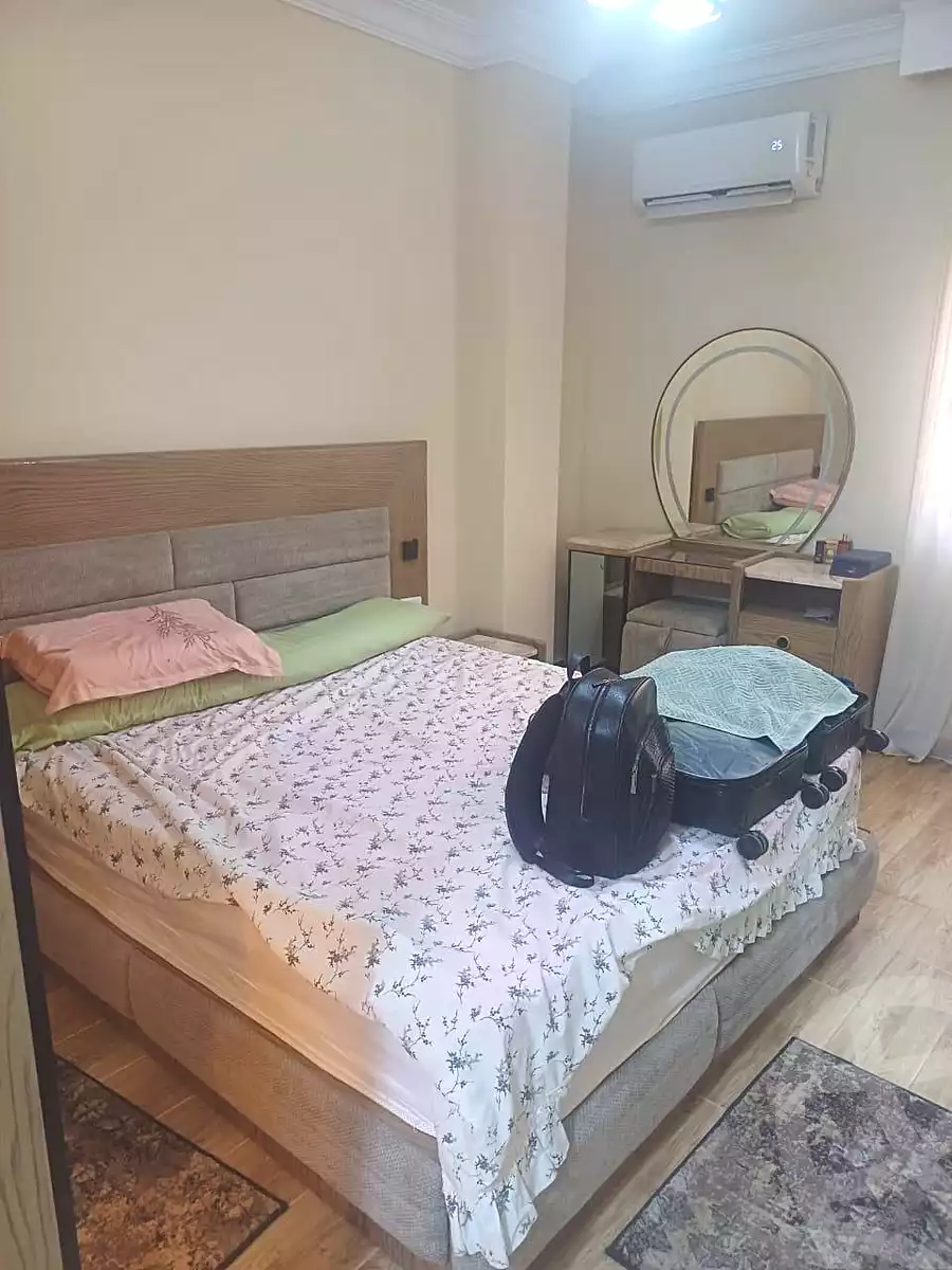 https://aqarmap.com.eg/ar/listing/7087782-for-sale-cairo-new-cairo-south-investors-gamal-abdel-nasser-st