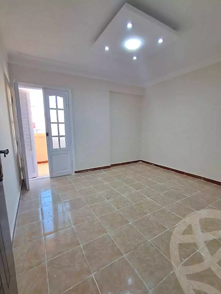 https://aqarmap.com.eg/ar/listing/7087894-for-sale-alexandria-sydy-bshr