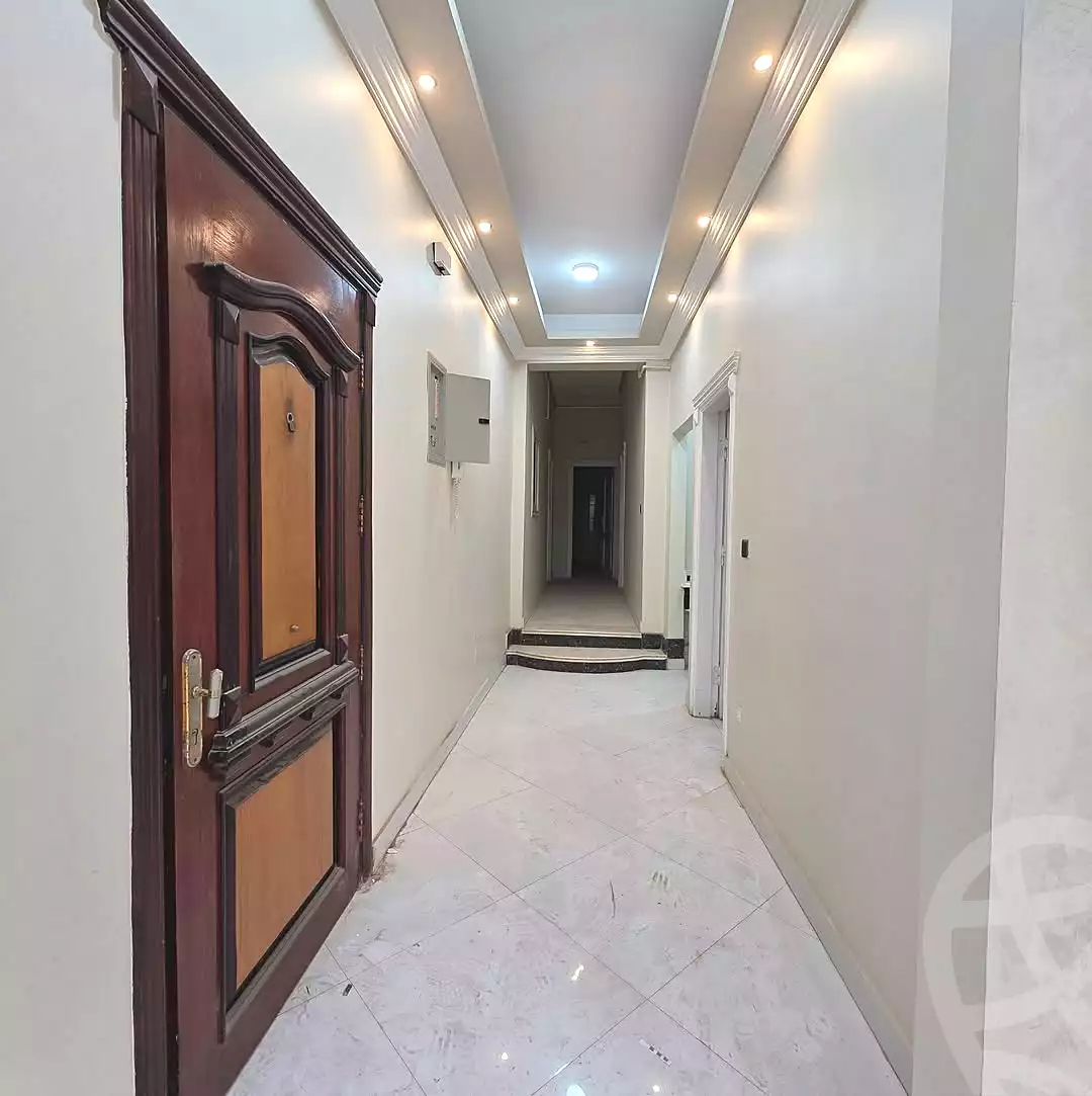 https://aqarmap.com.eg/ar/listing/7087950-for-sale-cairo-new-cairo-el-yassamin-el-yasmeen-7-el-shaikh-hassan-mamoun-st