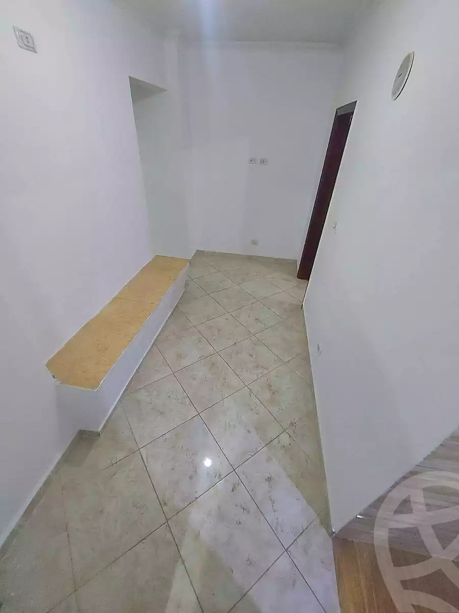 https://aqarmap.com.eg/ar/listing/7087999-for-sale-cairo-helwan-helwan-el-sharkeya-ismael-kamel-st