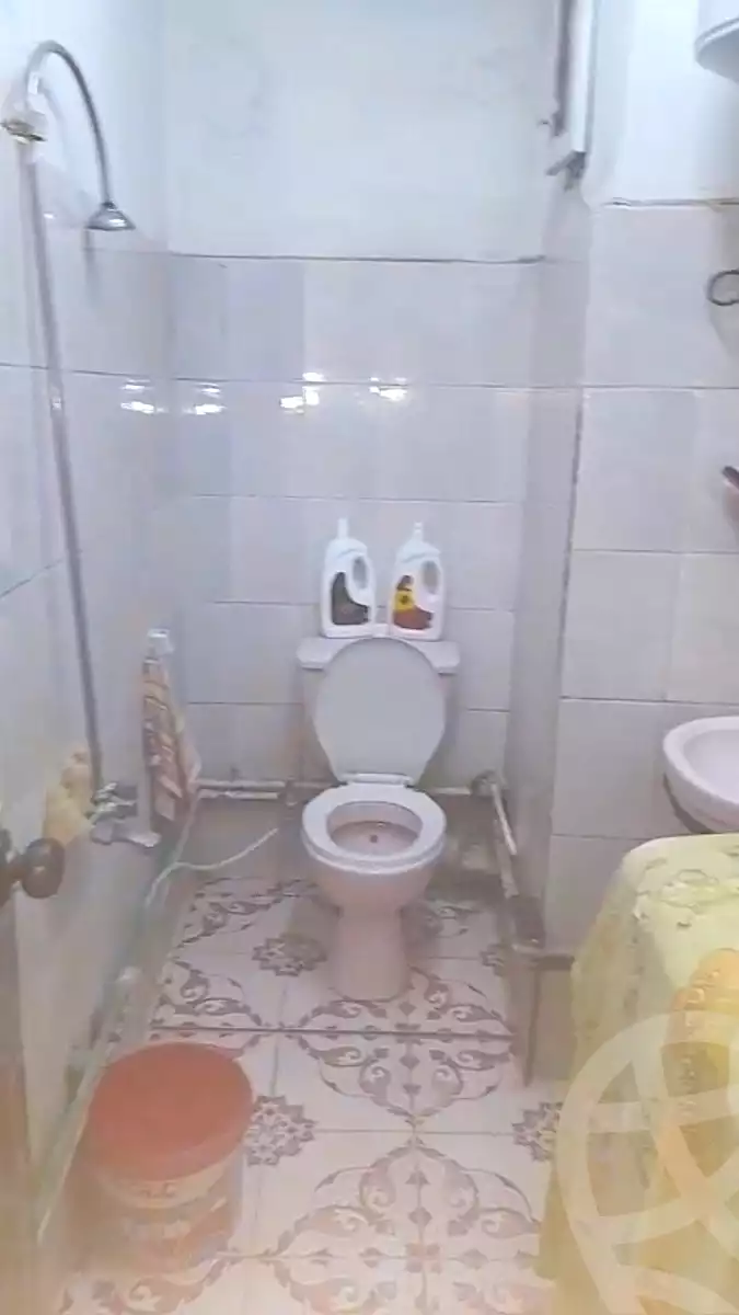 https://aqarmap.com.eg/en/listing/7088231-for-sale-cairo-ain-shams-el-naam-mostafa-hafez-st