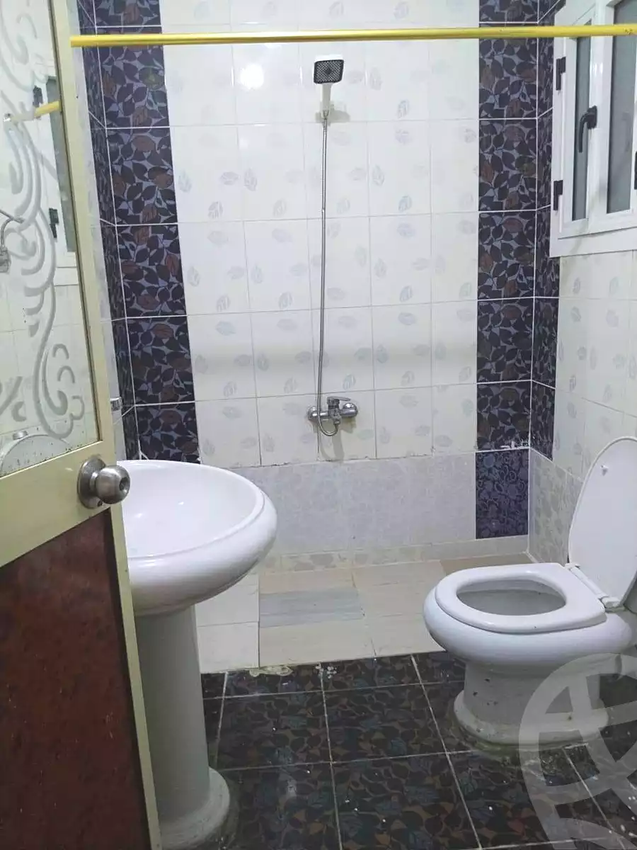 https://aqarmap.com.eg/ar/listing/7088332-for-rent-alexandria-sydy-bshr-sydy-bshr-bhry-shr-mhmwd-l-yswy
