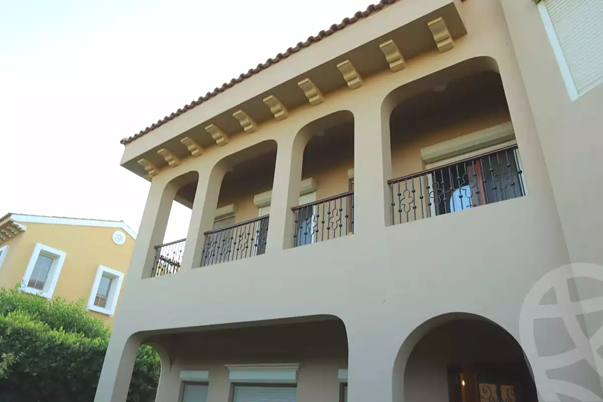 https://aqarmap.com.eg/en/listing/7088351-for-rent-cairo-new-cairo-compounds-hyde-park-centre-ville-hyde-park