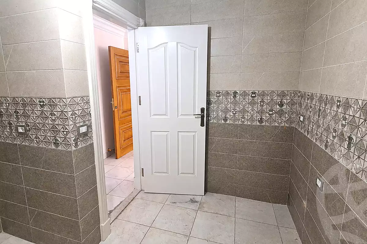 https://aqarmap.com.eg/en/listing/7088475-for-rent-alexandria-smouha-street-38