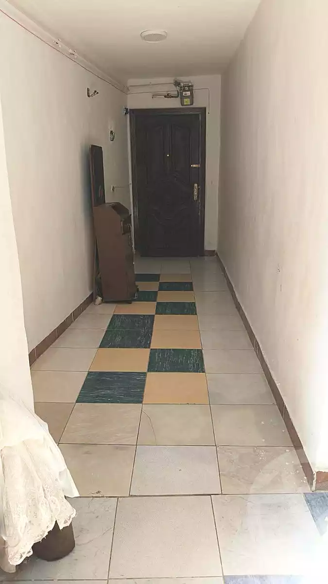 https://aqarmap.com.eg/en/listing/7088685-for-sale-alexandria-al-agamy-el-hanouvel