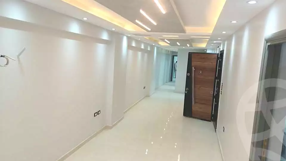 https://aqarmap.com.eg/ar/listing/7088723-for-sale-alexandria-miami-mahmoud-el-isawy-st