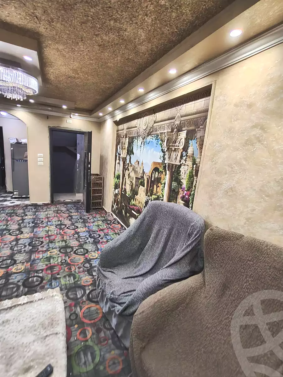 https://aqarmap.com.eg/en/listing/7088731-for-sale-cairo-helwan-hadayek-helwan-nile-corniche-st