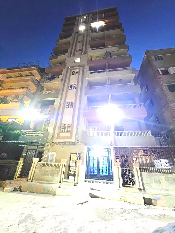 https://aqarmap.com.eg/ar/listing/7088841-for-sale-alexandria-al-agamy-shataa-el-nakheel-street-19