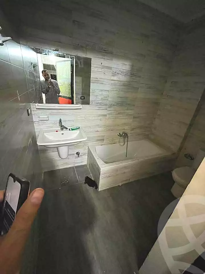 https://aqarmap.com.eg/en/listing/7089380-for-sale-cairo-ain-shams-mnshy-lthryr