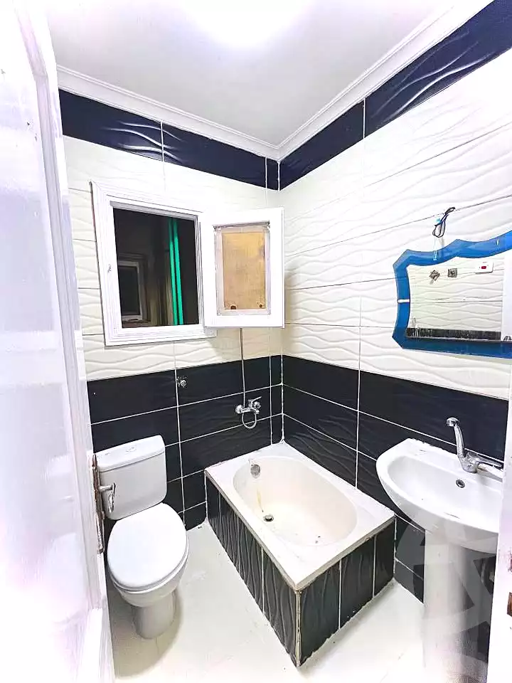 https://aqarmap.com.eg/ar/listing/7089481-for-sale-alexandria-al-agamy-shataa-el-nakheel