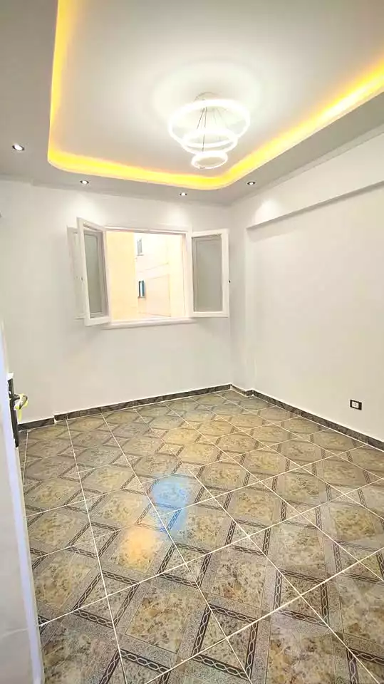 https://aqarmap.com.eg/ar/listing/7089532-for-sale-alexandria-al-agamy-shataa-el-nakheel