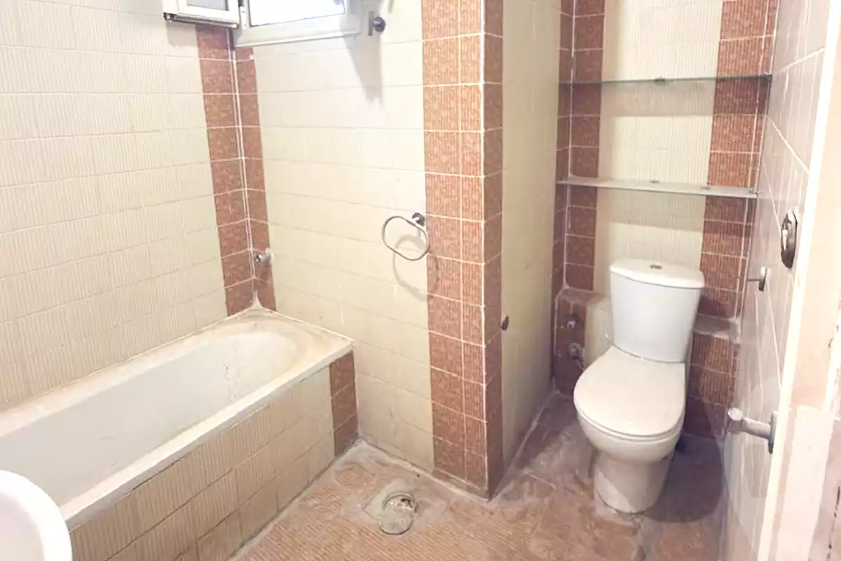 https://aqarmap.com.eg/en/listing/7089703-for-sale-alexandria-l-zryt-champollion-st