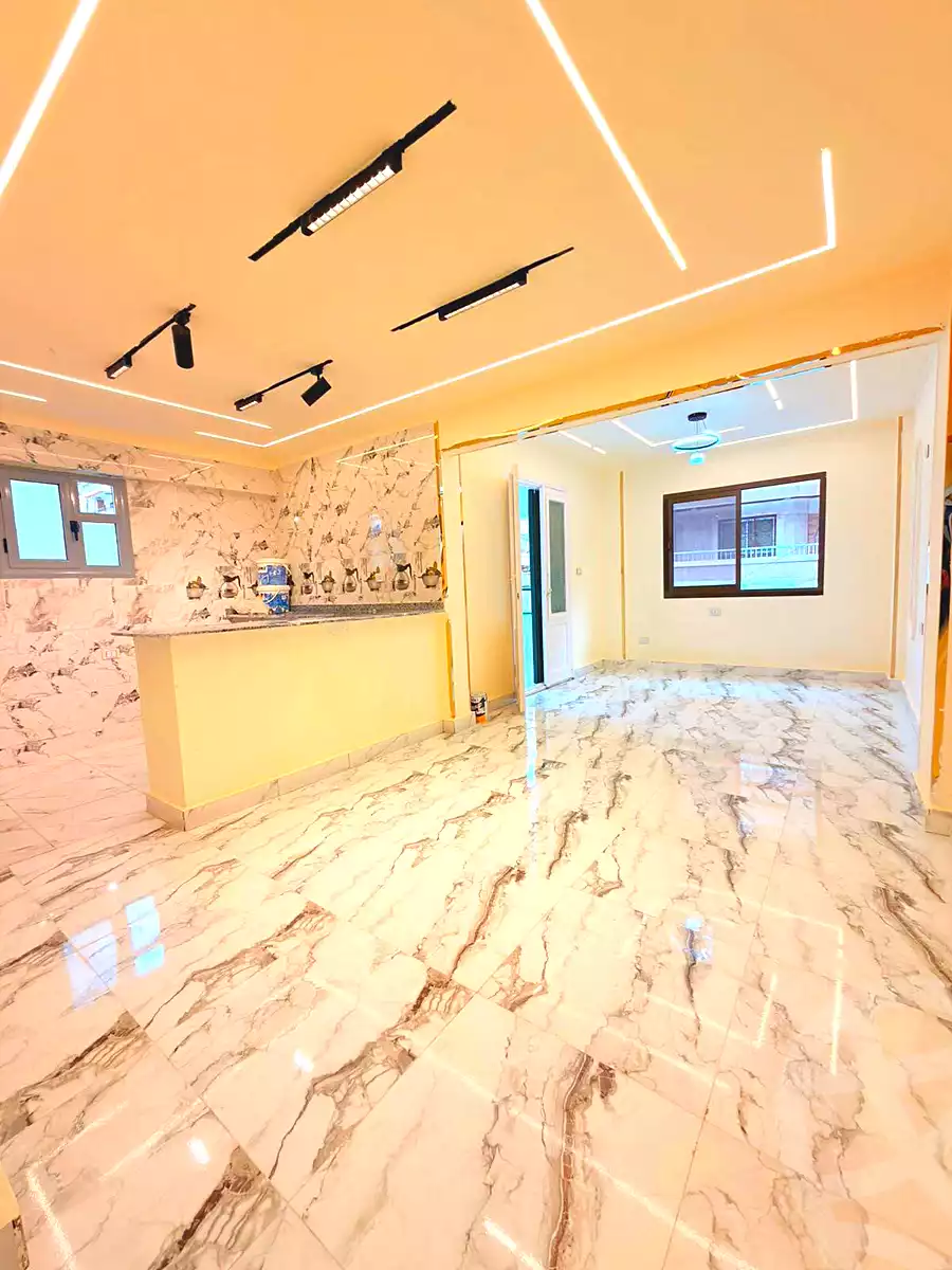 https://aqarmap.com.eg/en/listing/7089704-for-sale-alexandria-al-agamy-shataa-el-nakheel-street-21