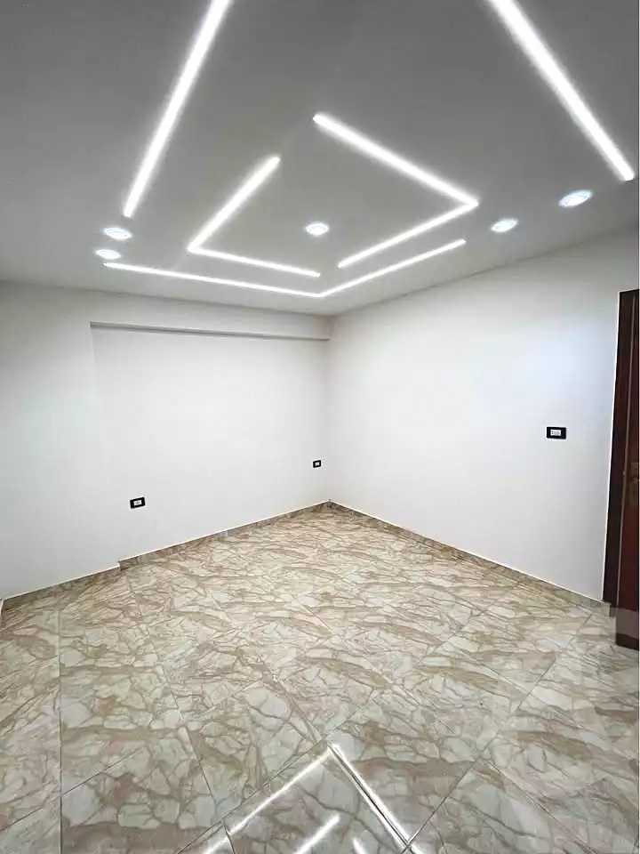 https://aqarmap.com.eg/ar/listing/7089752-for-sale-alexandria-lsywf-el-falki
