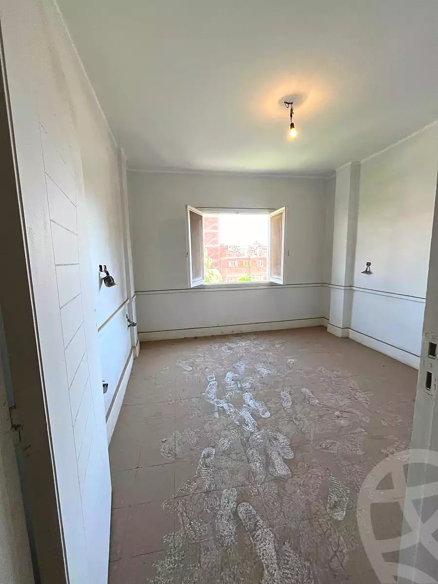 https://aqarmap.com.eg/ar/listing/7089786-for-sale-cairo-helwan-helwan-el-sharkeya-thabit-basha-st