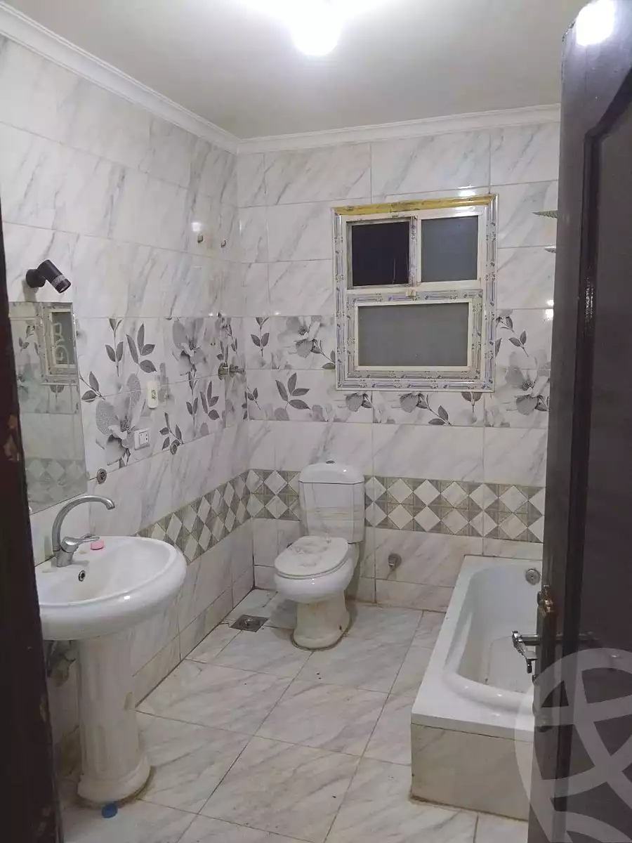 https://aqarmap.com.eg/en/listing/7090140-for-rent-cairo-helwan-hadayek-helwan-nile-corniche-st