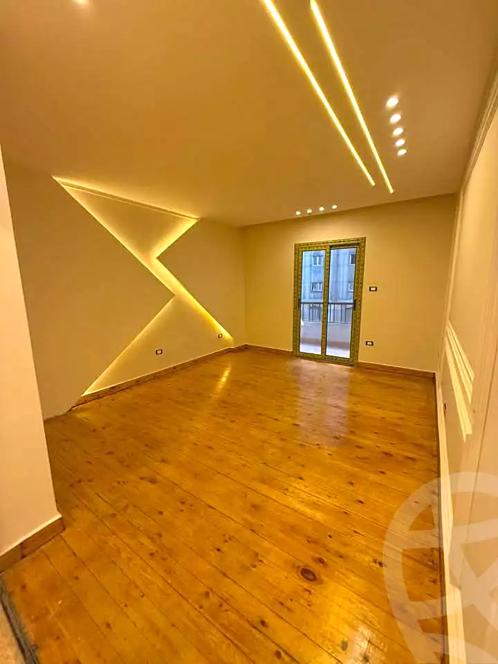 https://aqarmap.com.eg/en/listing/7090192-for-sale-alexandria-miami-shr-jml-bd-lnsr
