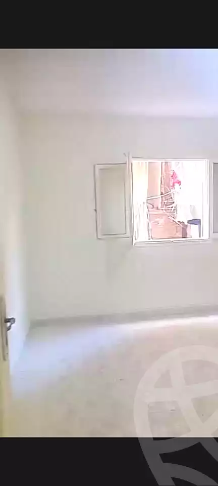 https://aqarmap.com.eg/ar/listing/7090254-for-sale-alexandria-al-agamy-el-hanouvel