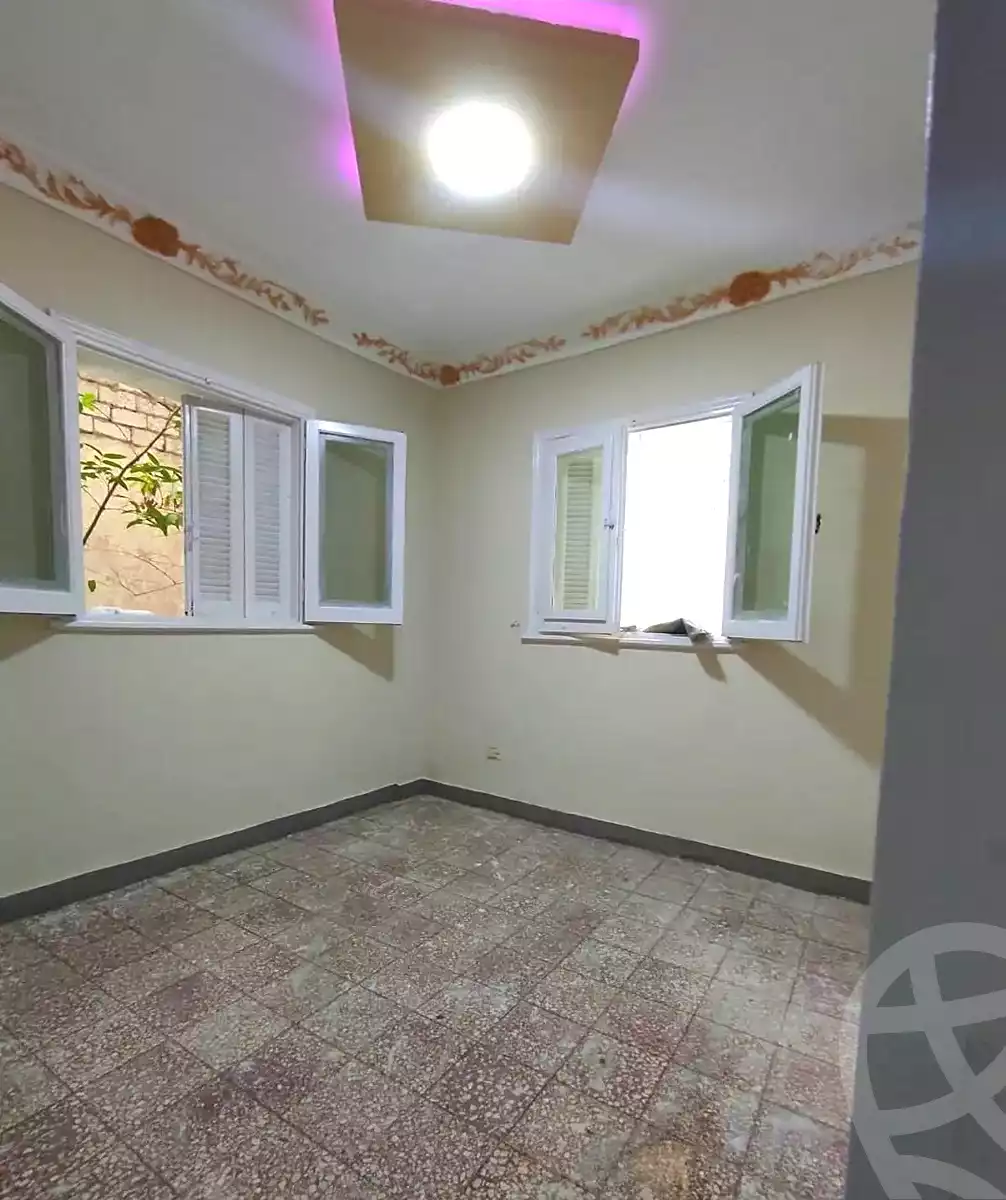https://aqarmap.com.eg/ar/listing/7090324-for-sale-alexandria-al-agamy-lbytsh-el-hanafeya-st