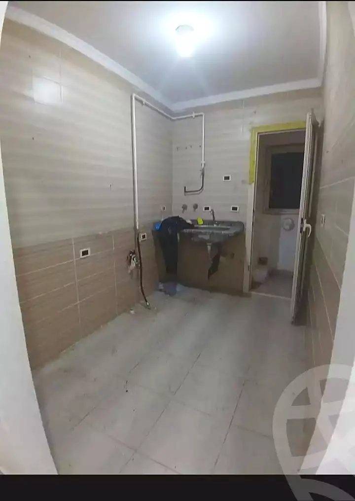 https://aqarmap.com.eg/en/listing/7090512-for-rent-alexandria-lsywf-el-karma-compound
