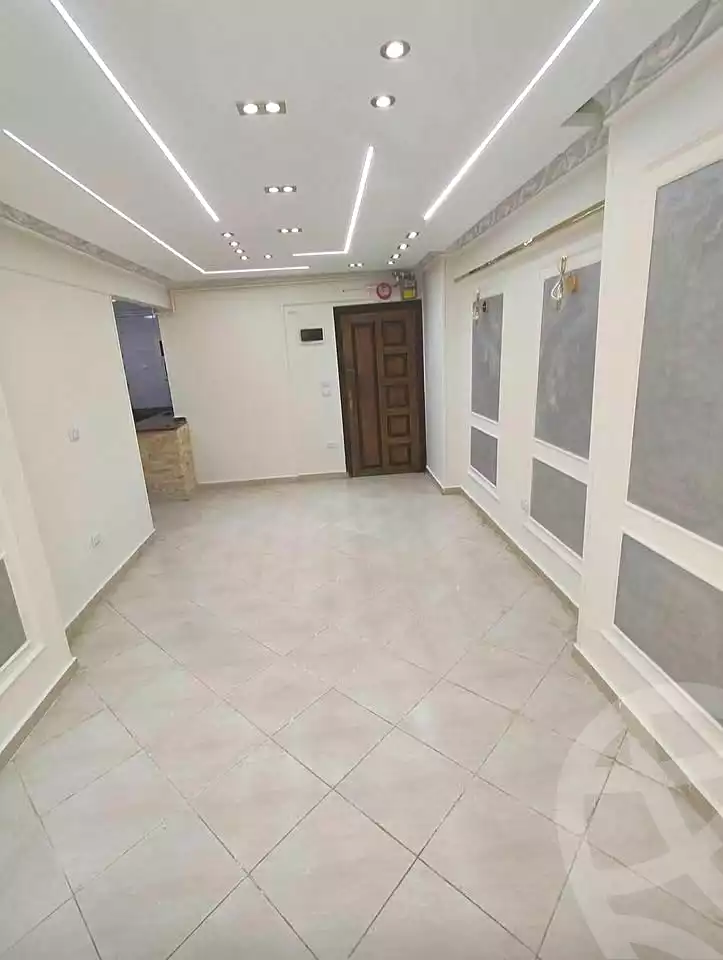 https://aqarmap.com.eg/ar/listing/7090563-for-sale-alexandria-el-asafra-l-sfr-bhry