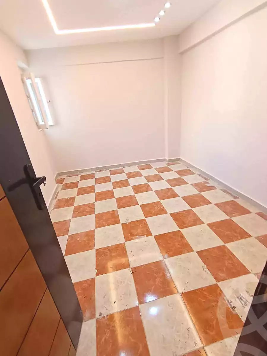 https://aqarmap.com.eg/ar/listing/7090588-for-sale-alexandria-lsywf-el-falki