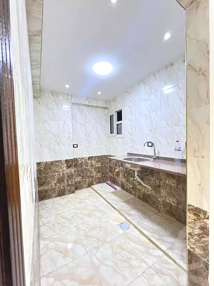 https://aqarmap.com.eg/ar/listing/7090674-for-rent-alexandria-lsywf-el-falki