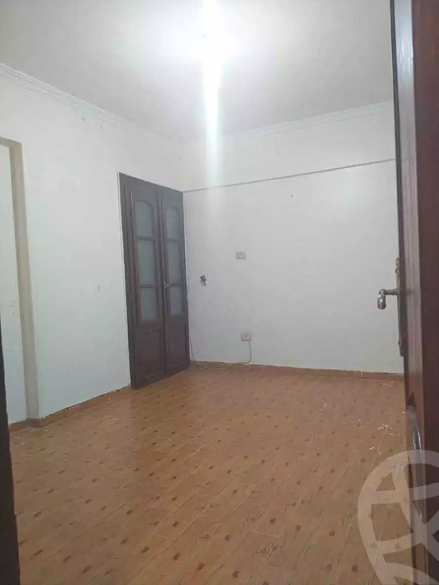 https://aqarmap.com.eg/en/listing/7090686-for-rent-alexandria-sydy-bshr-sydy-bshr-bhry-shr-mhmwd-l-yswy