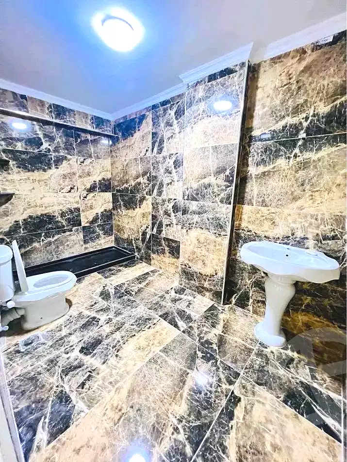 https://aqarmap.com.eg/ar/listing/7090760-for-sale-alexandria-al-agamy-shataa-el-nakheel