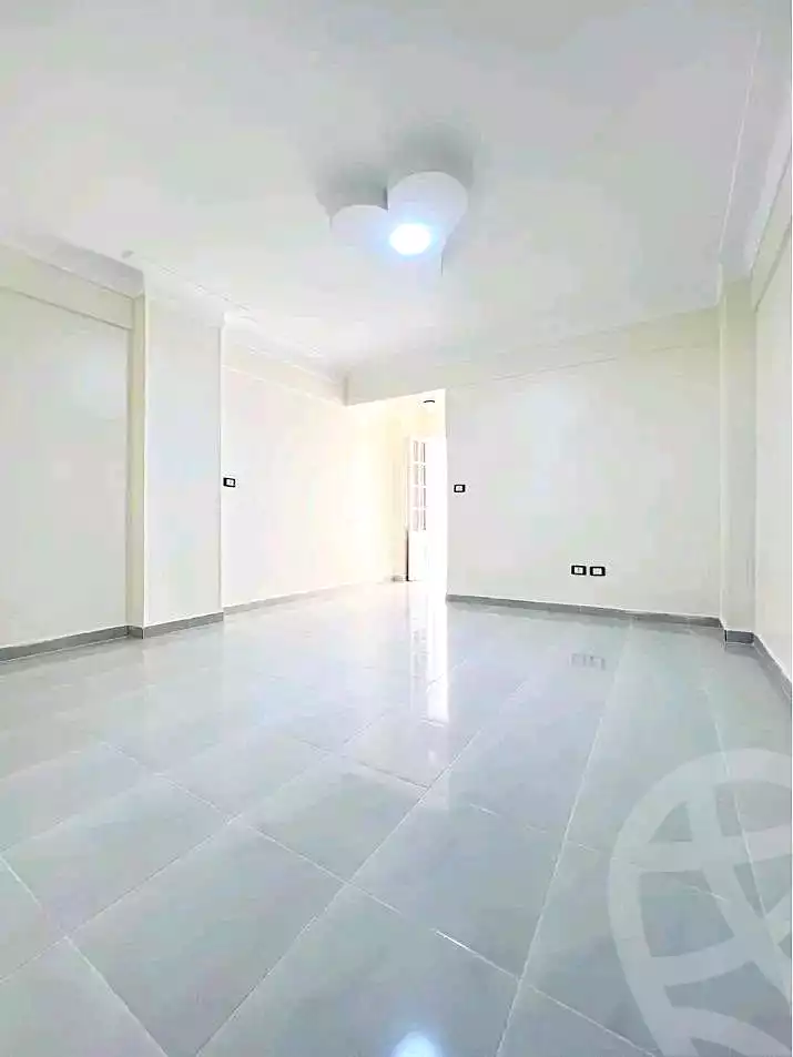 https://aqarmap.com.eg/ar/listing/7090760-for-sale-alexandria-al-agamy-shataa-el-nakheel