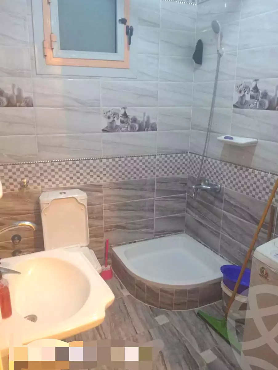 https://aqarmap.com.eg/ar/listing/7090835-for-sale-alexandria-al-agamy-lbytsh-el-bostan-st