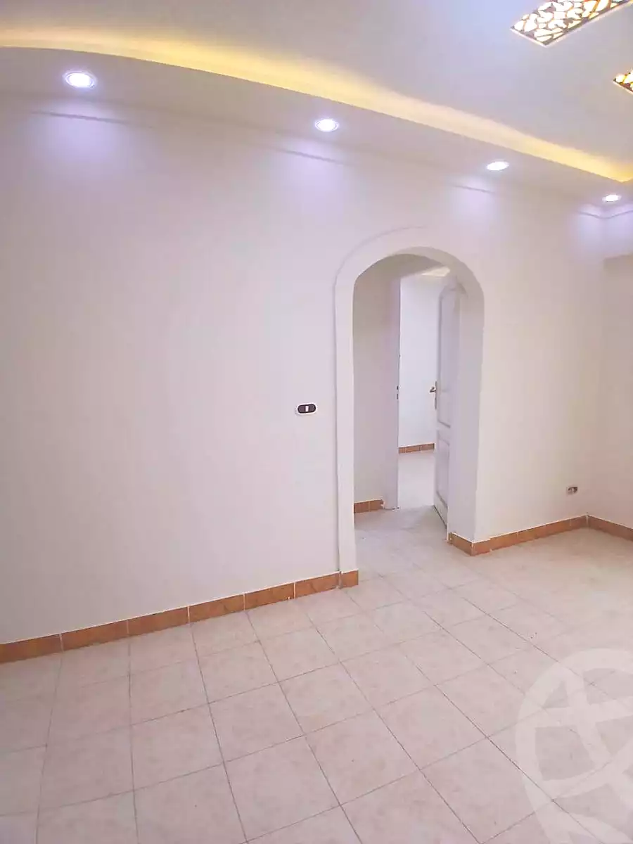 https://aqarmap.com.eg/ar/listing/7090864-for-sale-alexandria-al-agamy-shataa-el-nakheel