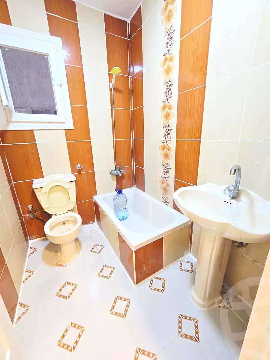 https://aqarmap.com.eg/ar/listing/7090947-for-sale-alexandria-al-agamy-shataa-el-nakheel-street-4